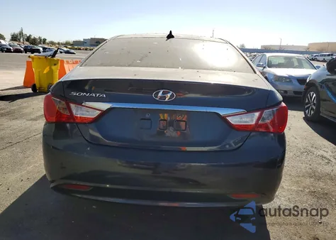 2013 Hyundai Sonata Gls z USA, uszkodzony, nr VIN 5NPEB4AC6DH648497